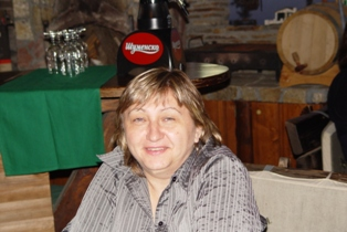 2010_0615_Iliana_DSC00742.png (43209 Byte)