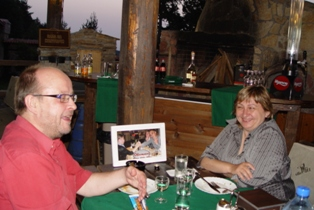 2010_0615_Iliana_DSC00743.png (48576 Byte)