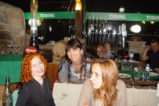 2010_0615_Iliana_DSC00771.png (52021 Byte)