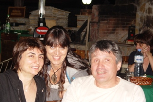 2010_0615_Iliana_DSC00774.png (45885 Byte)