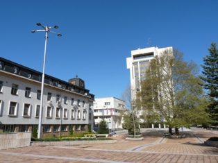2012_0421_Emil_P1140716.JPG (69165 Byte)